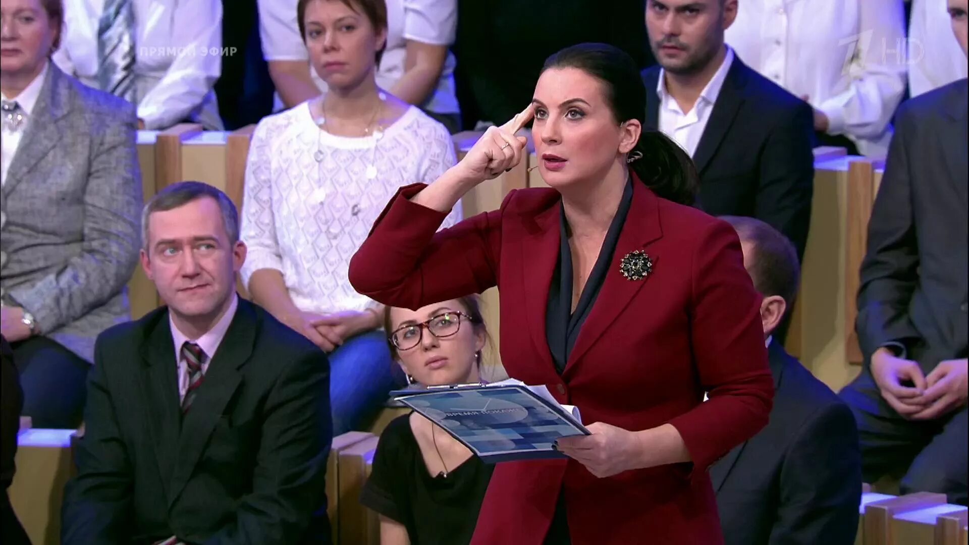 "время  покажет". Ведущий с 1 канала вел со стриженовой. Екатерина стриженова 2023. Передача со стриженовой. Передача со стриженовой.