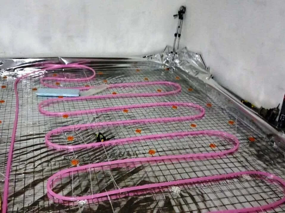 Теплый пол xl. Водно электрический теплый пол xl pipe.