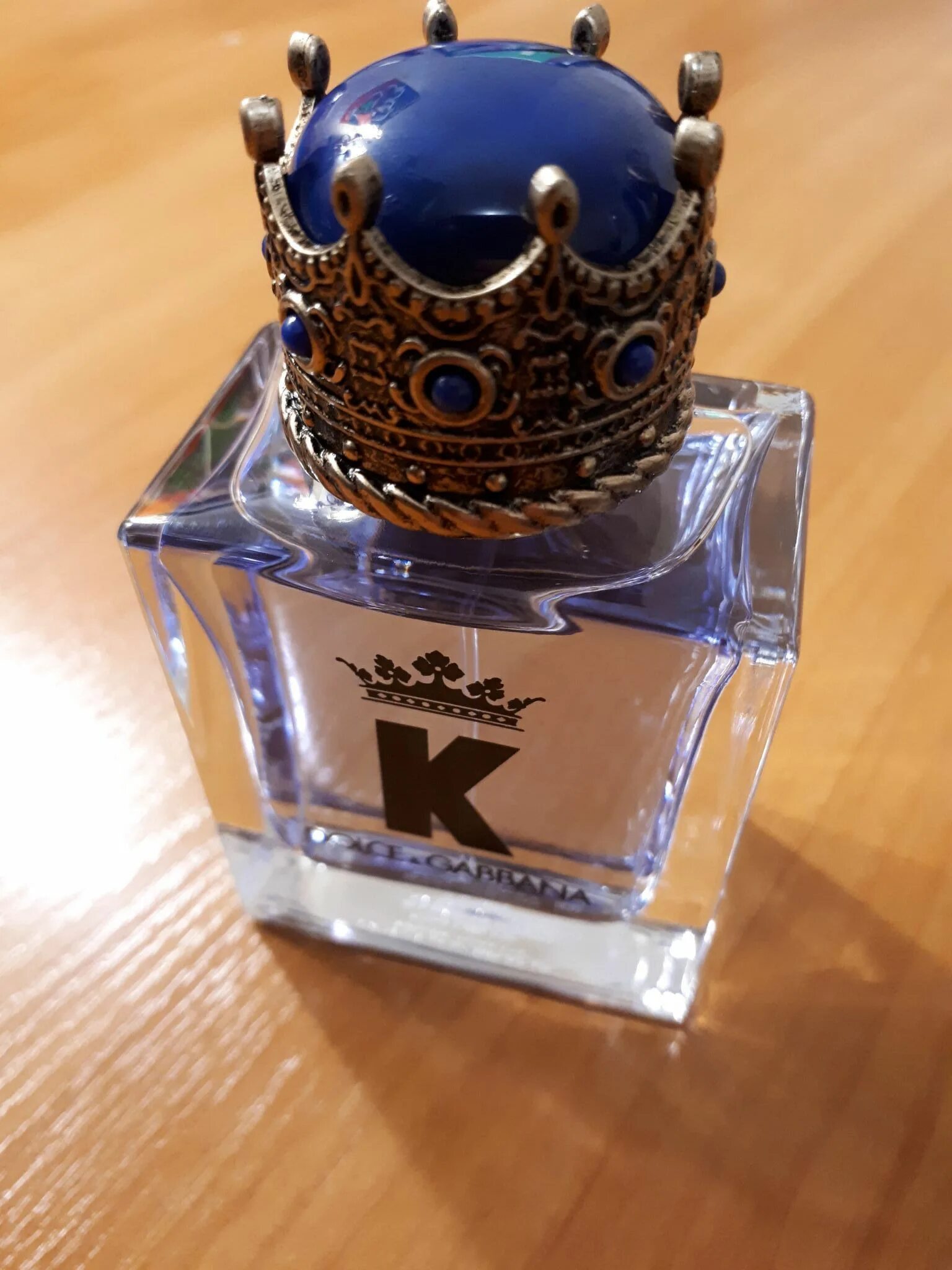 Dolce Gabbana King туалетная вода. Dolce and Gabbana King 50 ml. Духи Дольче Габбана с короной. Dolce Gabbana King 100ml. Парфюм дольче габбана корона