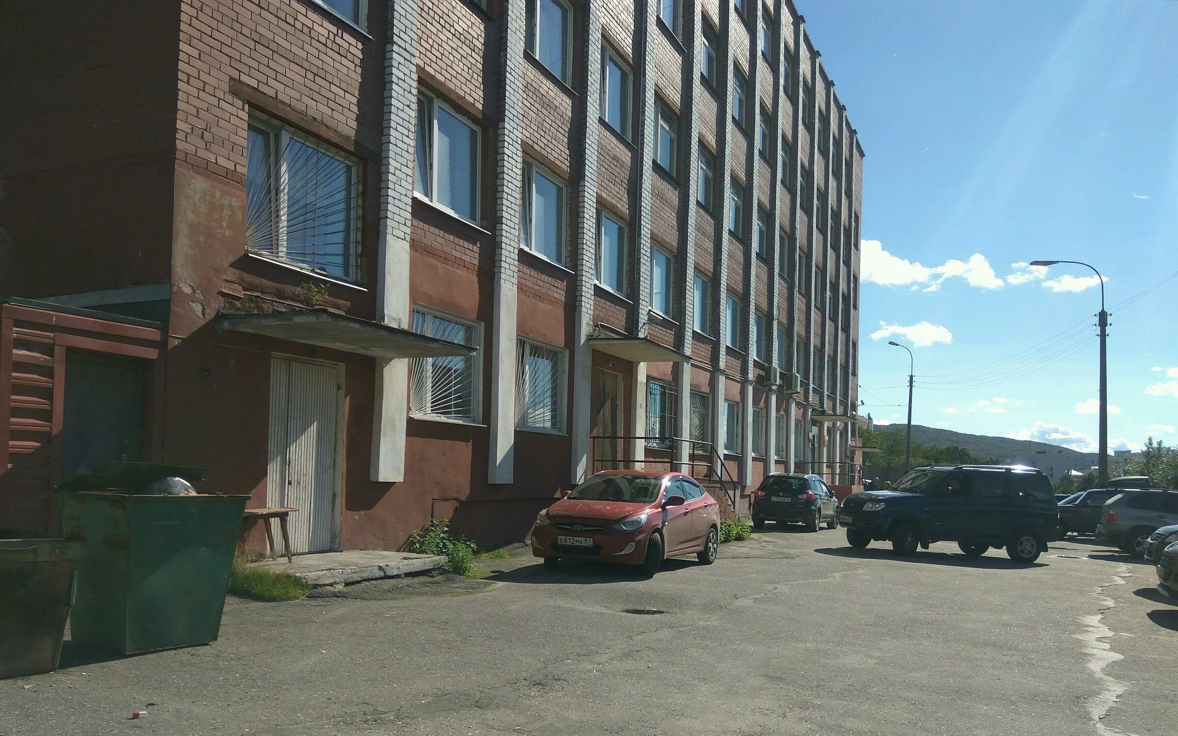 Буркова 27 мурманск. Буркова 13 мурманск. Буркова 33 мурманск. Буркова 27 мурманск. Буркова 27 мурманск на карте.