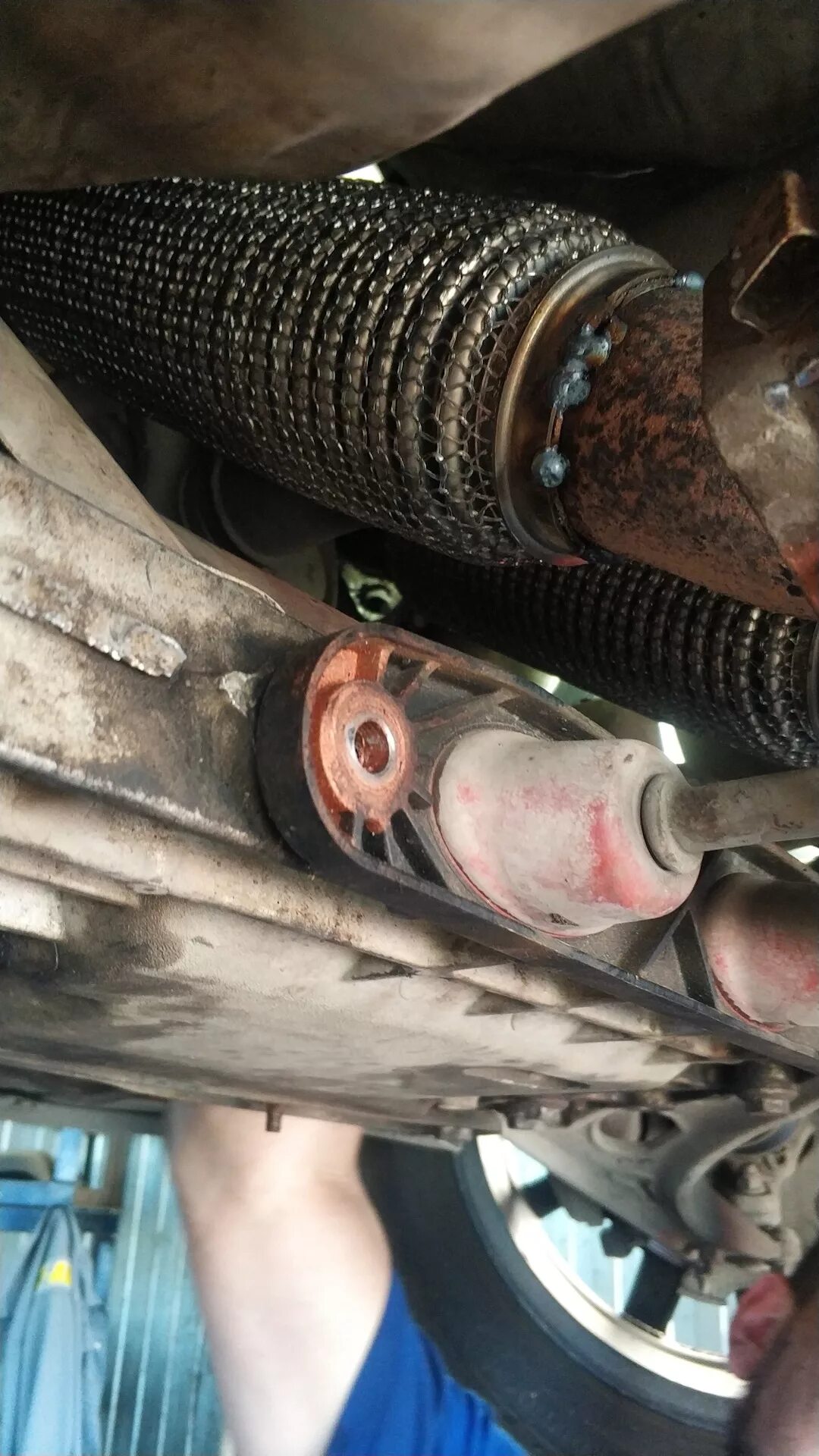 Гофра глушителя фольксваген тигуан 1. 4. 6. Гофра глушителя фольксваген тигуан 1. Гофра глушителя фольксваген тигуан 1.