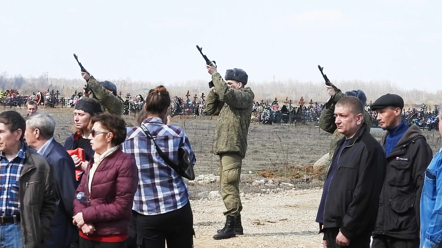 Похорони 12. ЧВК Вагнер Тверь. Прощание в Калязине с погибшими. Группа Вагнера фото.