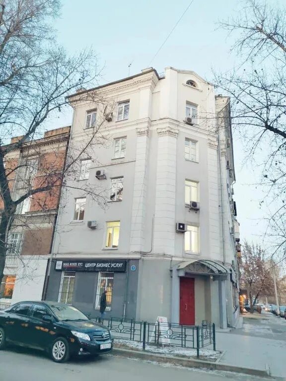 Киевская улица 2 иркутск. Top gun парикмахерская. Киевская 7 иркутск. Киевская 14 иркутск. Киевская 7 иркутск.
