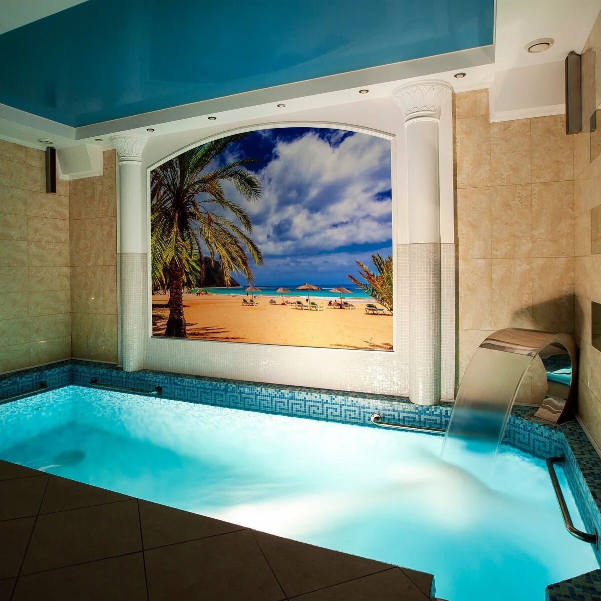 Дом с бассейном иркутск. Вилла байкал престиж. Байкал baikal prestige. Бассейн с панорамными окнами в частном доме. Коттедж с бассейном.