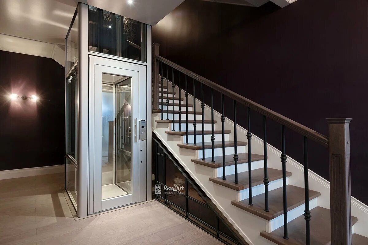 Лифт в частный дом. Лифт в коттедж. Лифт в коттедж. Частный лифт. Лифт в коттедж.