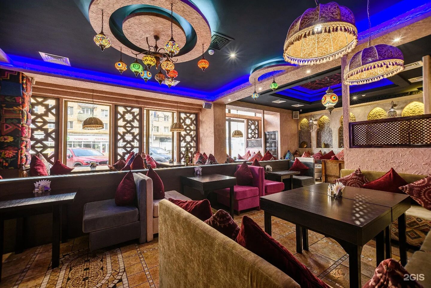 Кампус рудн кафе. Кафе бар кампус на смоленке. Кампус ресторан ленинский проспект. Кампус ресторан. Кампус ресторан.