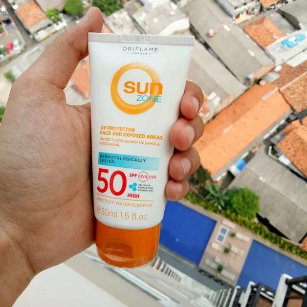 Uva uvb spf 50. Sunscreen SPF 90 Anti UVA-UVB. Американский СПФ 50 +. Крем солнцезащитный Pro-High Sun Protection Cream SPF 50 UVA-UVB. Fvthbrfycrbq CGA 50 +.