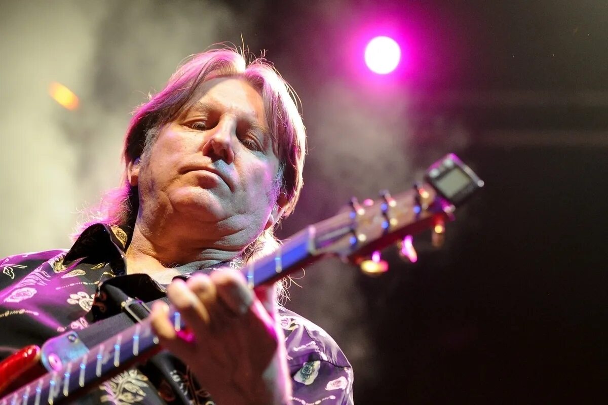 Лоза певец. Ю лоза слушать. Лоза певец. Ю лоза слушать. Ю лоза слушать.