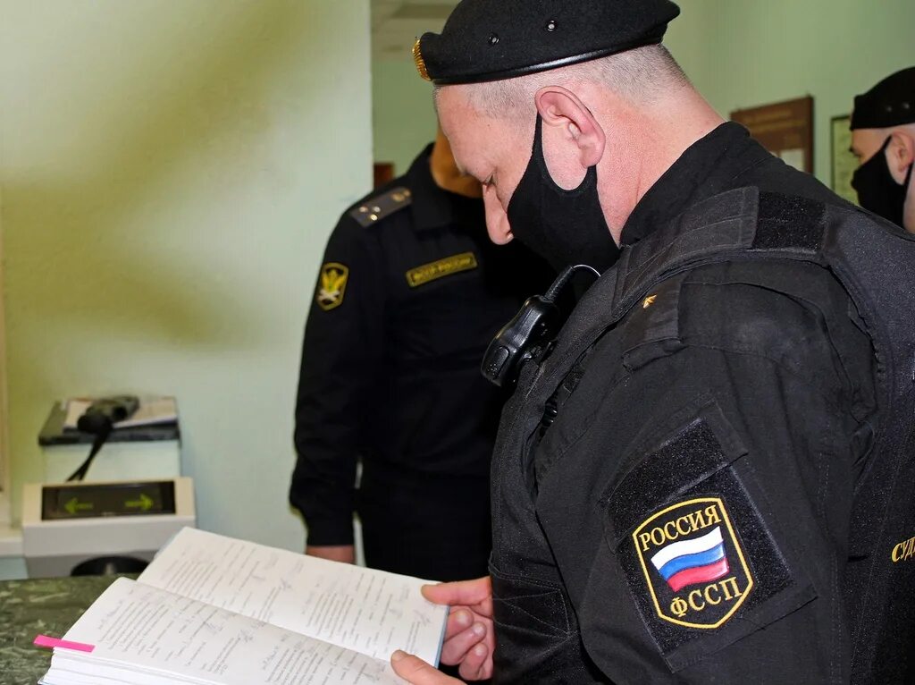 Пристав 14. Судебные приставы ялуторовск фото. Если спрятать машину от приставов что будет. Пристав 14. Пристав 14.