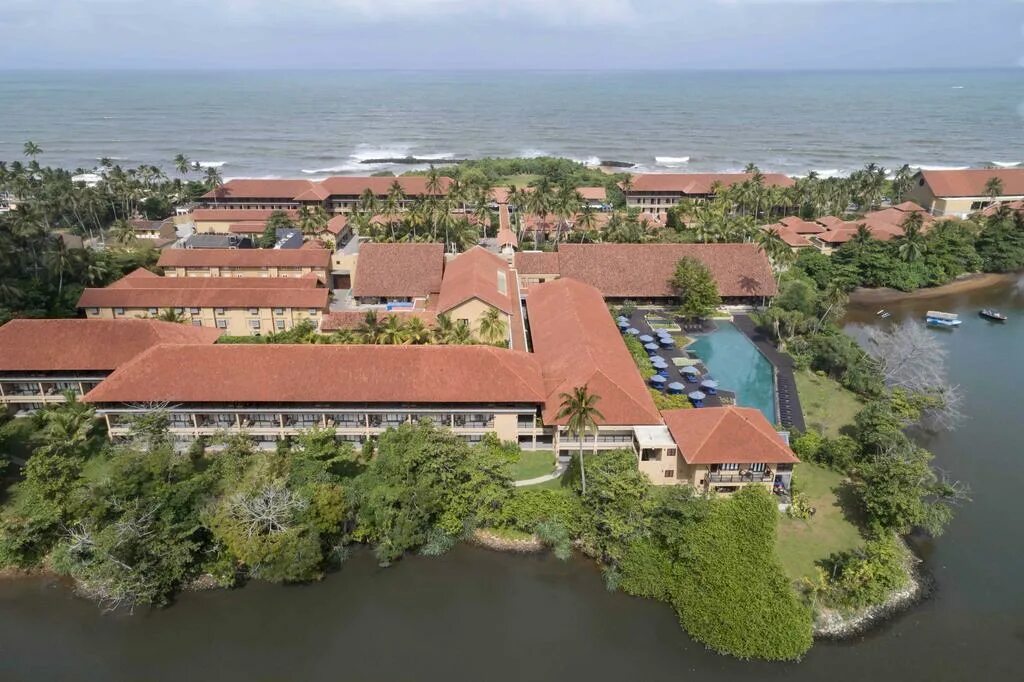 Анантара шри ланка. Анантара Калутара. Отель Anantara Kalutara Resort. Анантара Калутара Шри Ланка. Anantara Kalutara Resort 5 Шри-Ланка.