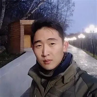 Пак жив
