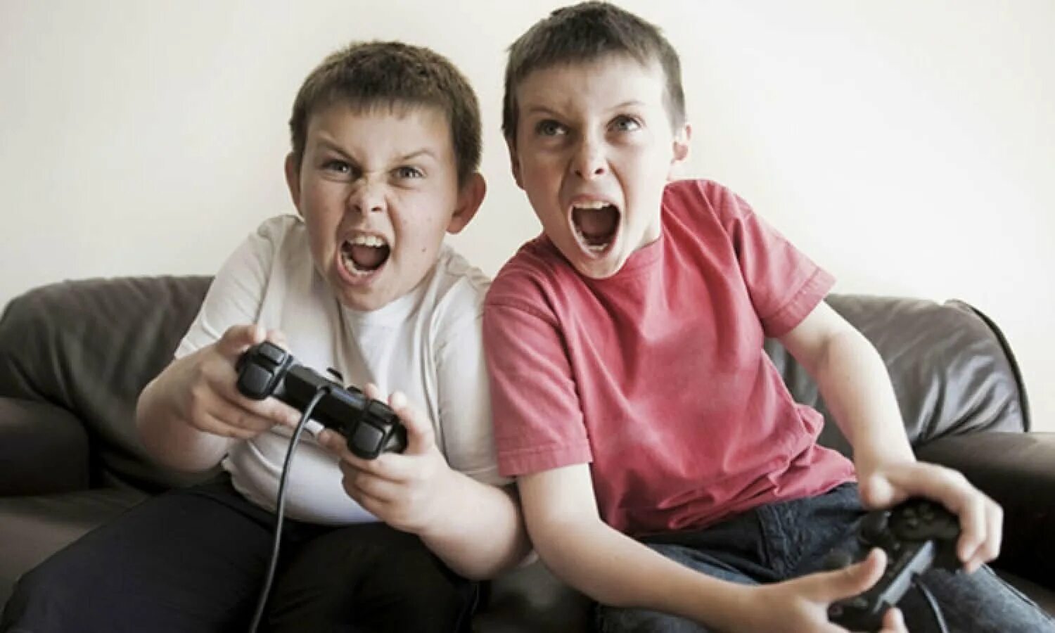 Влияние игры на успеваемость школьников. Воздействие компьютерных игр на подростков. Влияние компьютера на агрессию. Влияние компьютерных игр на психику. Отрицательное влияние компьютера дошкольники.