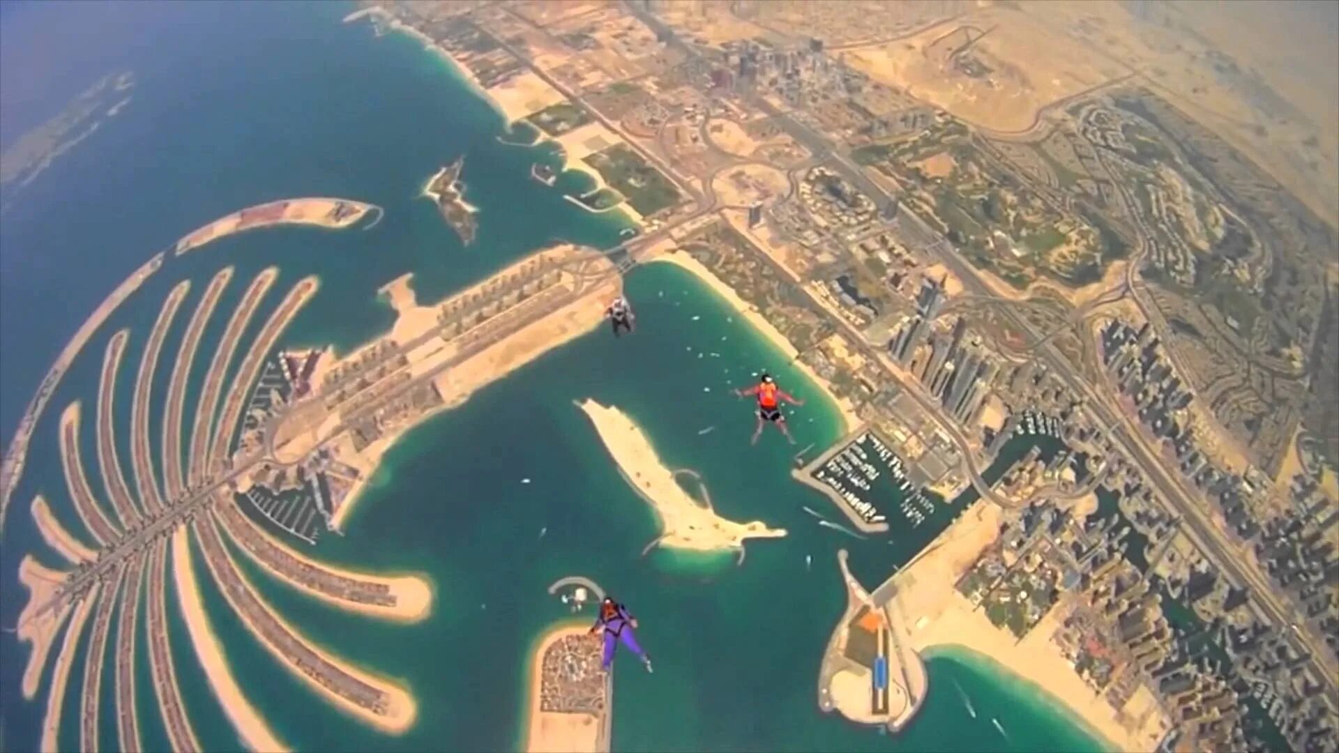 Дубай в мае отзывы. Скайдайв Дубай. Skydive Dubai Пальма. Дубай прыжки с парашютом над пальмой Джумейра. Пальмовый остров в Дубае.