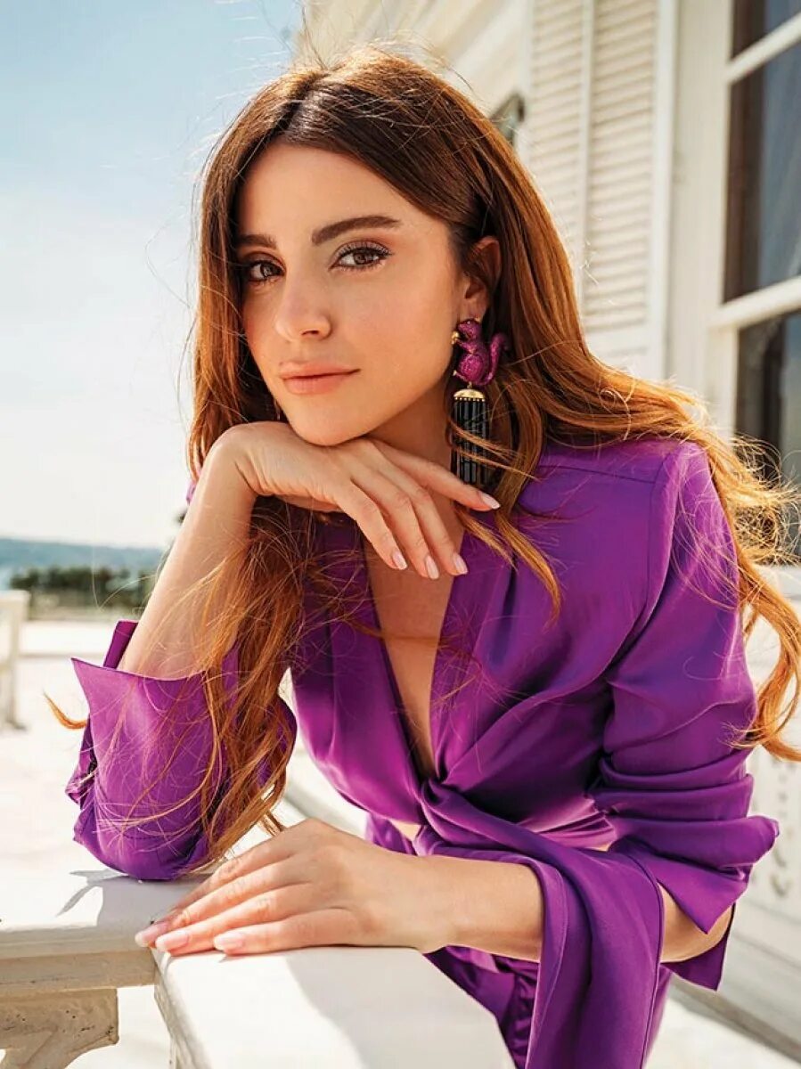 Эзги эюбоглу. Айбиге хатун актриса. Актриса эзги эюбоглу. Гёкче эюбоглу турецкая актриса. Эюбоглу эзги эюбоглу.