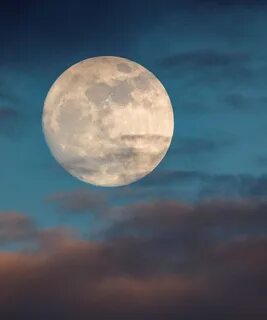 Moon her