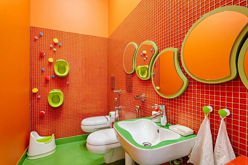 декор детской комнаты для мальчишек. авиация для детей. игрушка "самолет". самолет детский центр. детские комнаты для мальчишек.