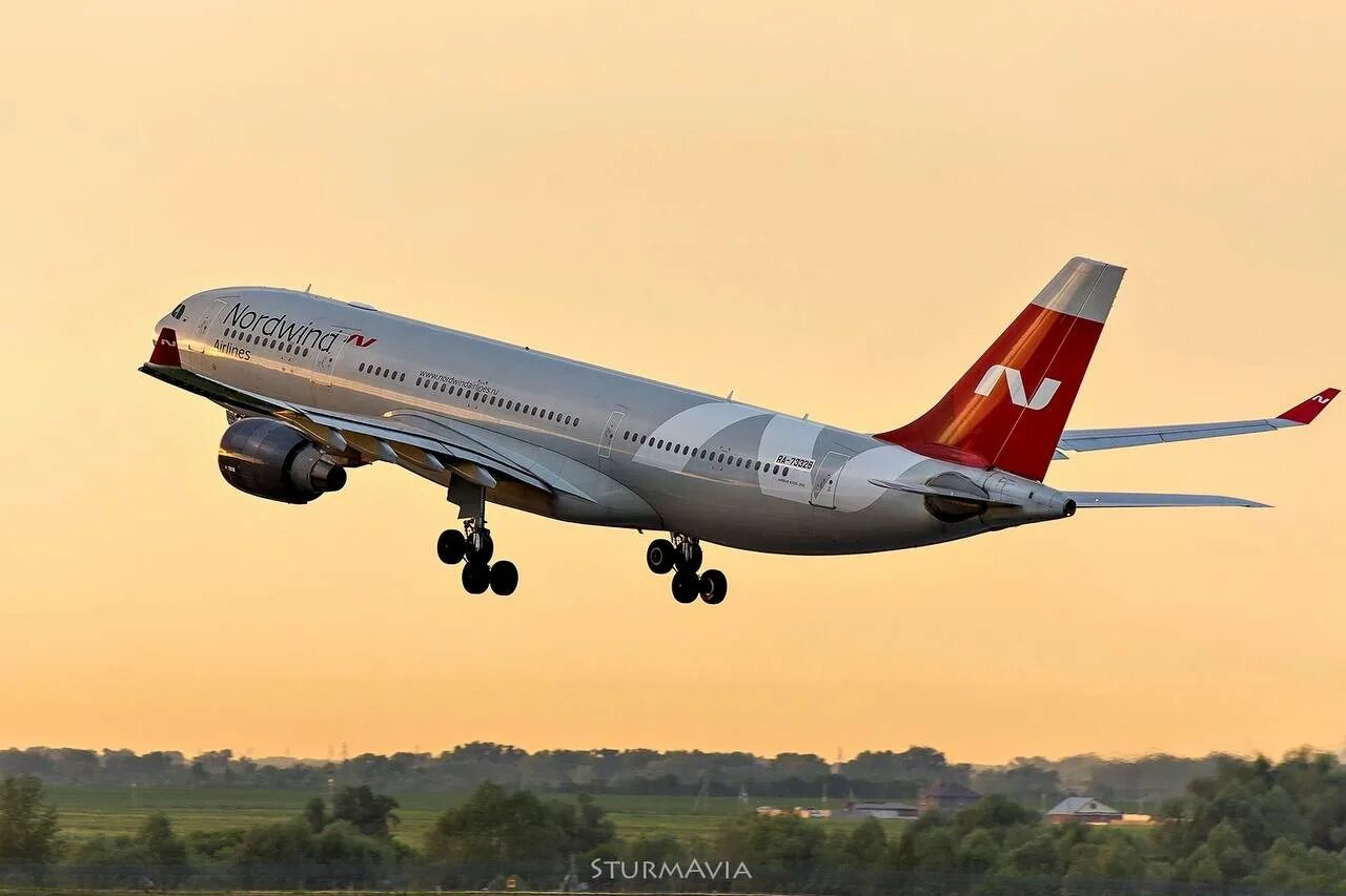 аэропорт уйташ махачкала. аэропорт махачкала самолет. тобольск аэропорт коном самолеты. рейс уфа махачкала. самолет в африку из москвы.