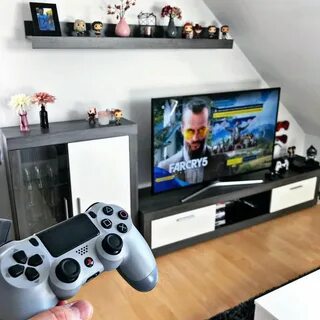 1 на приставке в доме