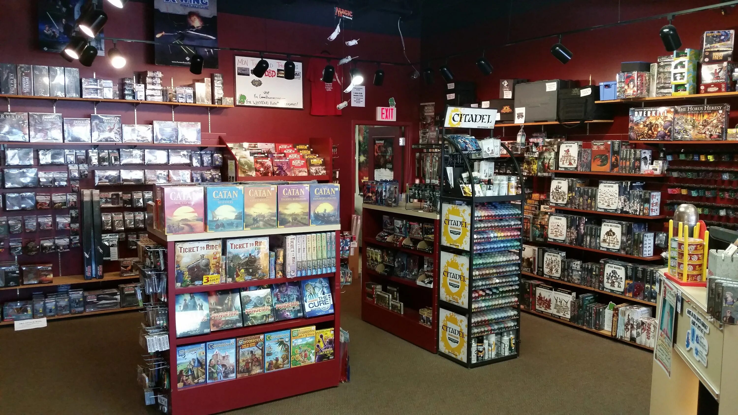 Гик товары. Geek shop, уфа. Гик магазин отзывы. Гик магазин. Чук и гик магазин комиксов.