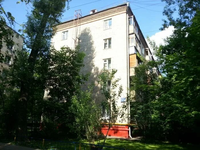 Южное тушино ул аэродромная 10. Аэродромная улица, 12к2. Тушино аэродромная. Тушино аэродромная. Москва улица аэродромная дом 10 корп 1.
