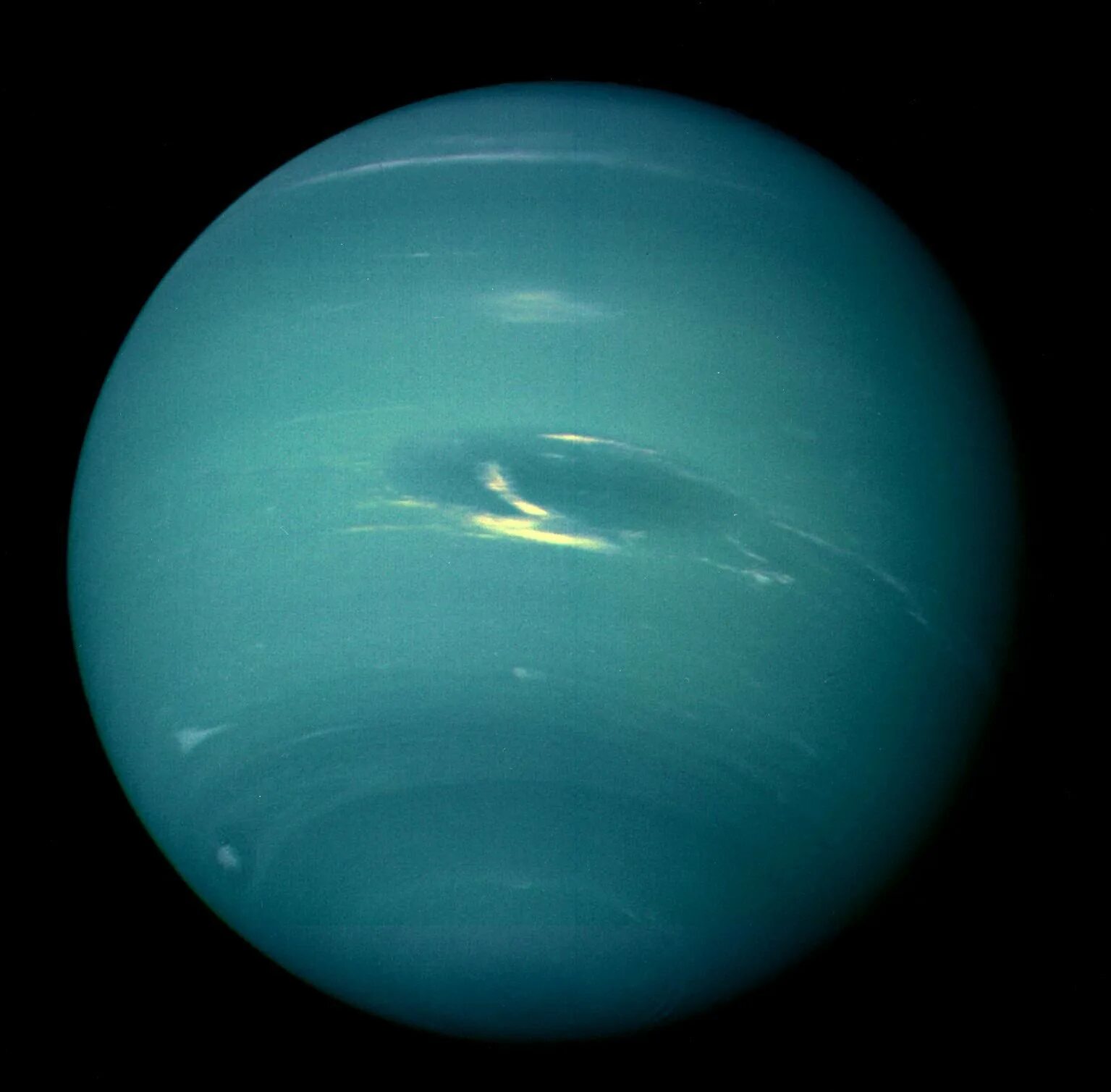 Планета Нептун Вояджер 1989. Вояджер 2 Нептун. Вояджер снимки Нептуна. Снимок Нептуна Вояджер 2. Маленький нептун