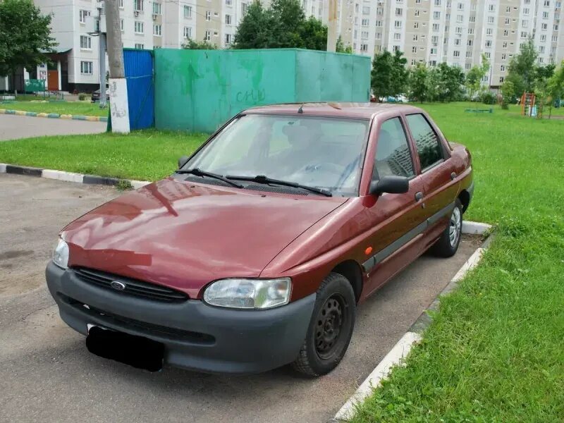 6. Форд хэтчбек 1995. Ford хэтчбек 1990. Форд 96 года. ).