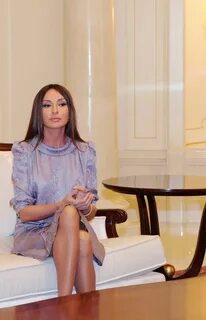 Толық әйелмен итальяндық секс