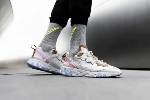 Nike react 4