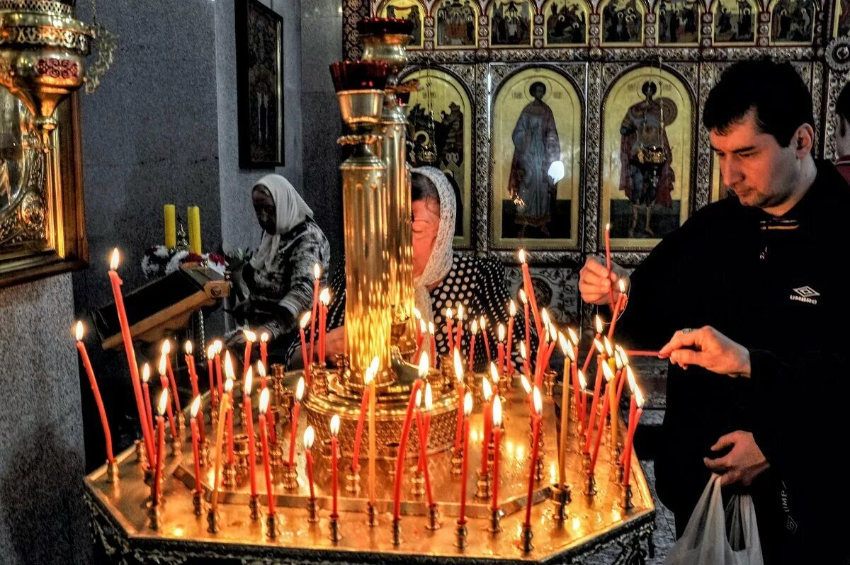 Радоница. С Радоницей. Радоница в церкви. Радоница церковный праздник. Радоница в саратовской области