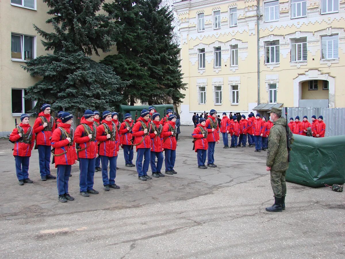 Тверское сву. Тверское Суворовское военное училище. Суворовское военное училище Тверь. Тверское Калининское Суворовское военное училище.