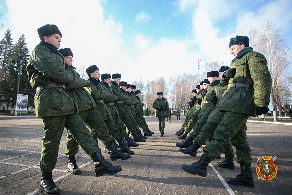 Будни Российской армии. Будни в армии. Брест часть 713244.