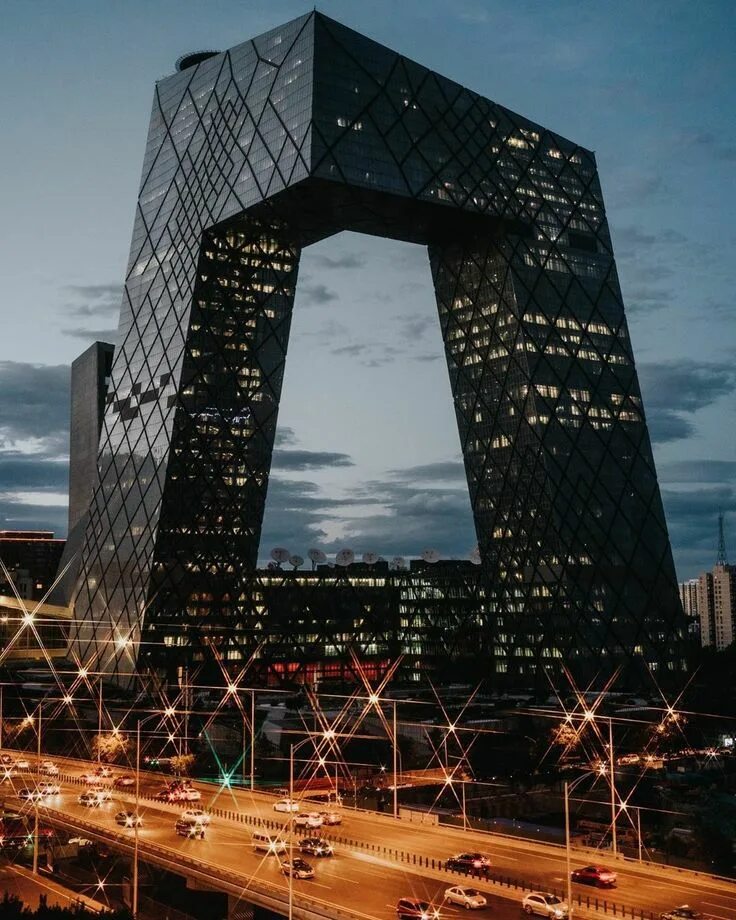 Cctv пекин. Здание cctv в пекине. Cctv пекин. Cctv пекин. Штаб-квартира центрального китайского телевидения cctv в пекине.