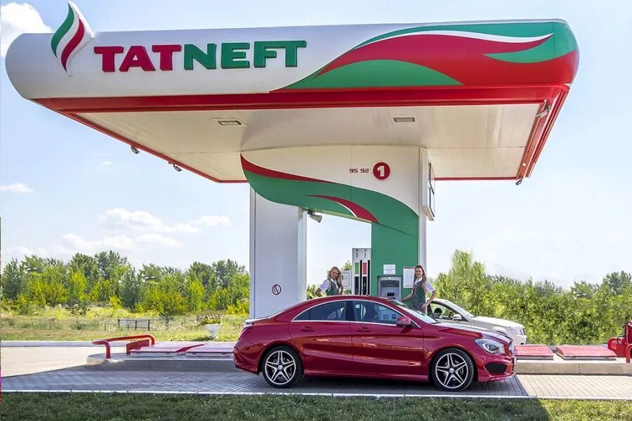 Татнефть в узбекистане. Нижнекамск татарстан. Азс 319 татнефть улица. Автозаправка татнефть. Автозаправка татнефть.