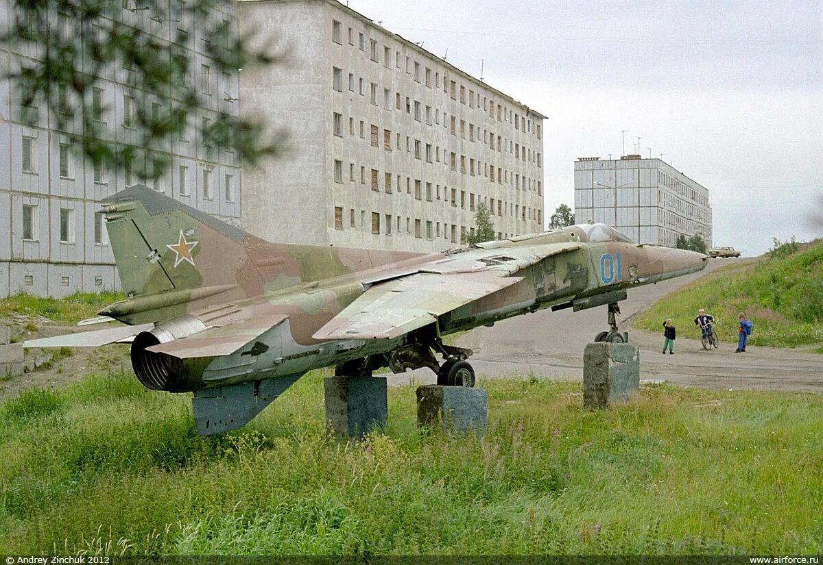 Высокий Оленегорск-8. Оленегорск поселок высокий воинская. Оленегорск 8 поселок высокий. НП высокий Мурманская область.