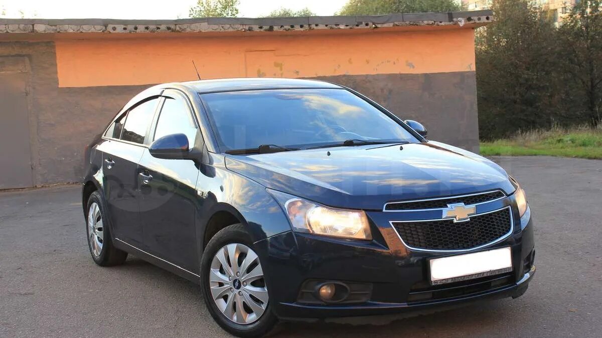 Авито курск купить шевроле. Chevrolet Cruze 2010. Шевроле Круз 2010г. Chevrolet Cruze 2010 SS. Chevrolet Cruze 2010 1.8.