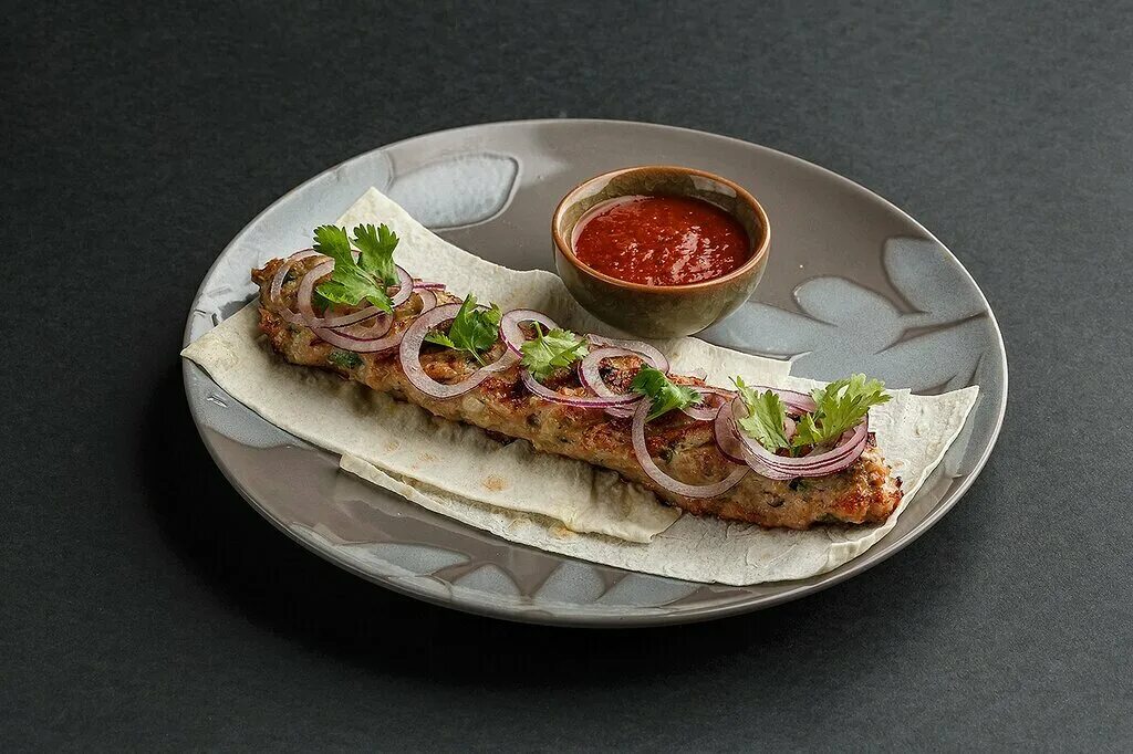 Володарского 43 тюмень баши. Баши тюмень максима горького. Баши тюмень улица максима горького. Джари грузинское бистро в медведково. Баши ресторан тюмень на володарского.