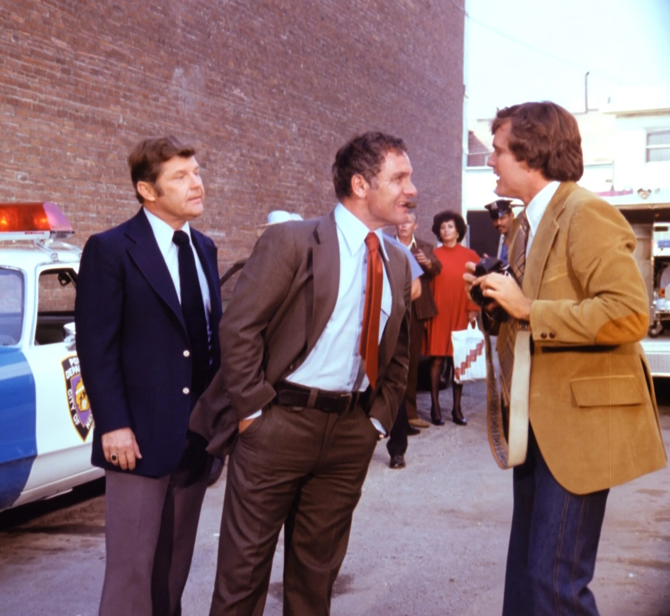 Первый человек паук 1977. Жюльен гийомар. Man 1977. Николас хэммонд человек паук фильм 1977. Man 1977.