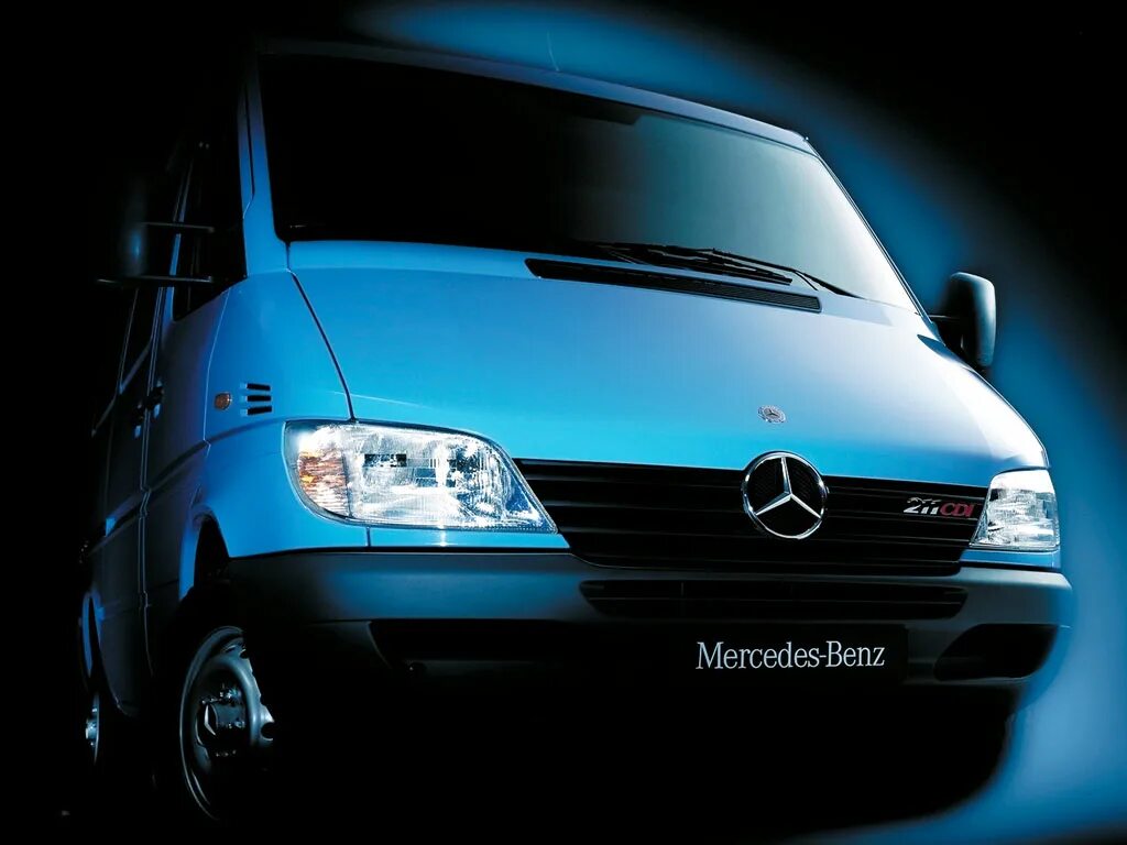 Мерседес спринтер 2000 года. Mercedes Sprinter 2000. Mercedes-Benz Sprinter 901 1995. Мерседес Спринтер 2000г. Мерседес Бенц Спринтер 2000 года.