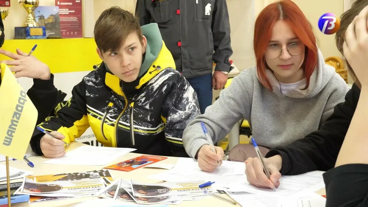 Омк выкса вакансии. Цзн выкса. Подработка выкса. Вмз эколант. Омк выкса вакансии.