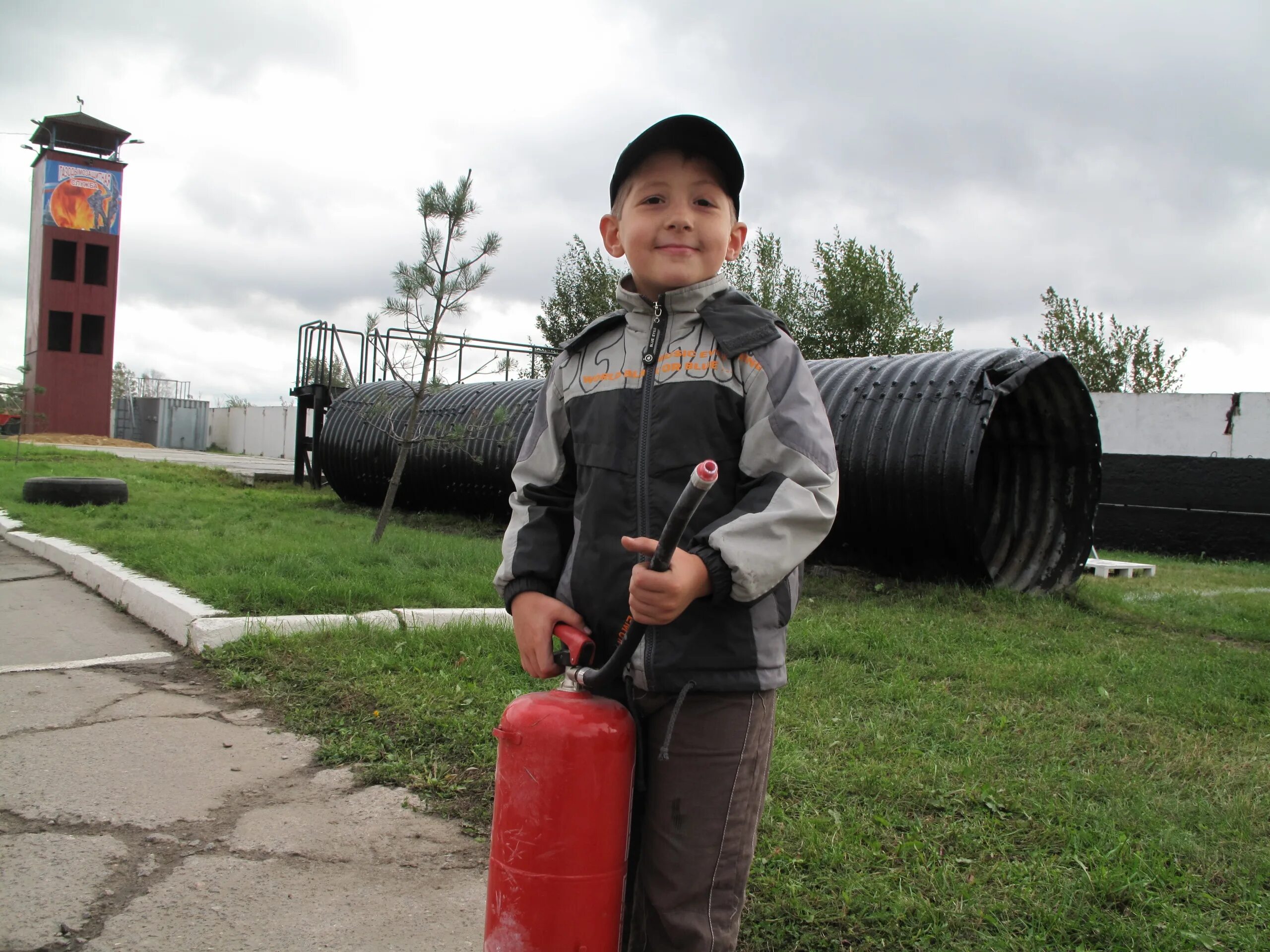 Даниил ткаченко фотограф. Село ткаченко. Данила ткаченко родина. Село пехлец кораблинского района рязанской области. Булатов владимир юрьевич пехлец.