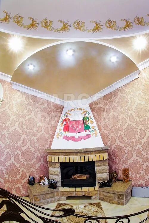 Подвесной камин в доме. Натяжной потолок над печкой. Подвесной камин в доме. Подвесной потолок с камином. Многоуровневые потолки из гипсокартона.