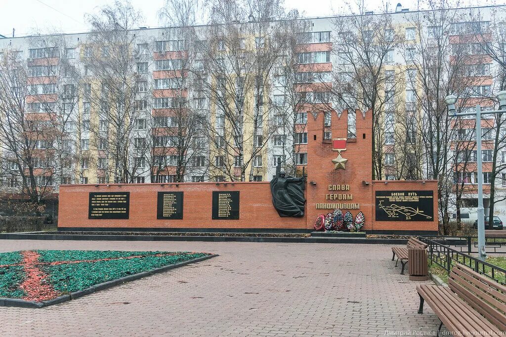 Москва, улица героев панфиловцев, д. Героев панфиловцев, д. Героев панфиловцев 22к2. Ул. Сходненская героев панфиловцев.