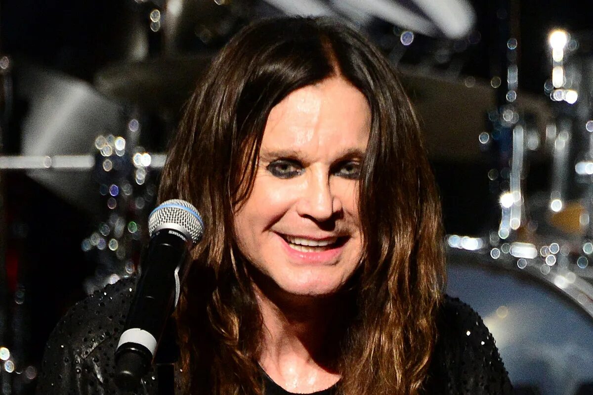 Ozzy Osbourne. Ozzy Osbourne фото. Ozzy Osbourne 2017. Ozzy Osbourne молодой. Ozzy osbourne википедия