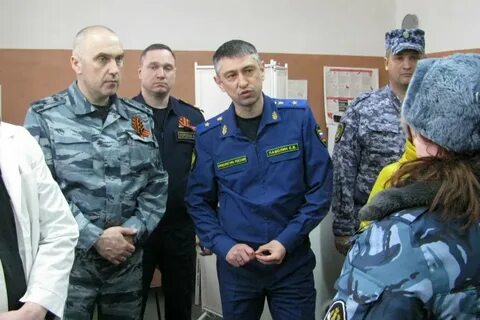 Представитель надзора