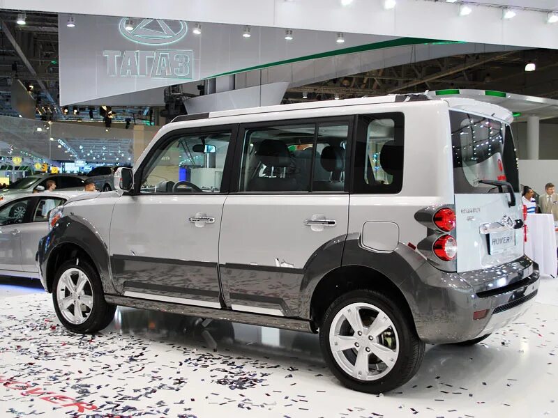 Nissan nv100. Toyota bb 2002. Honda n box 2021. Daihatsu move conte 2013. Toyota bb ii 2005 - 2008.