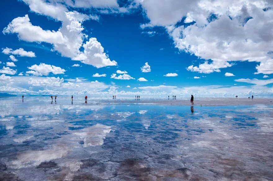 Солончак Салар-де-Уюни. Салар де Уюни Боливия. Озеро Salar de Uyuni. Солончак в Боливии.