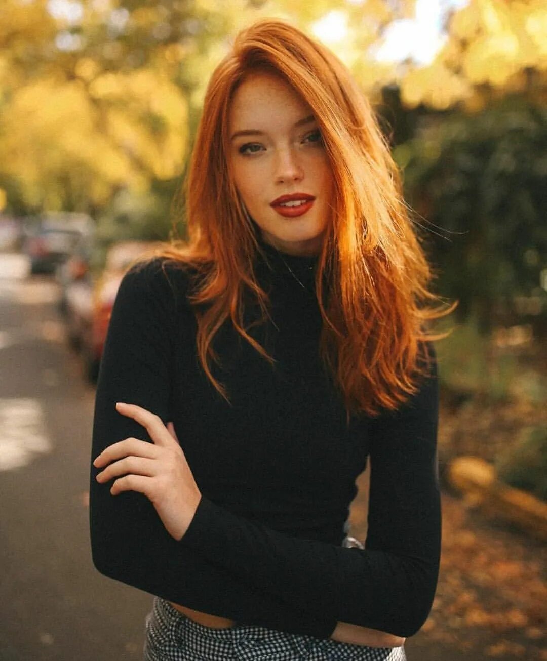 Red hair woman. Ханна Бинке рыжая. Ханна Бинке рыжие волосы. Райли Расмуссен. Шерри Расмуссен.