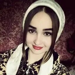 Vagina anusdan uzoqda joylashgan fotosurat