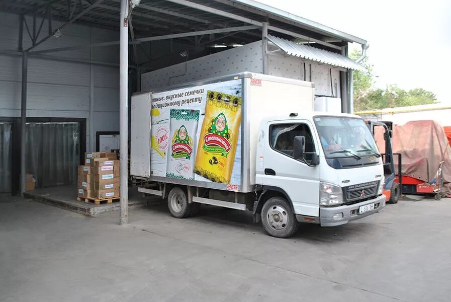 Уральск предприятия. Уэхк новоуральск. Завод омега г. Уральск казахстан панорама. Старт работы.