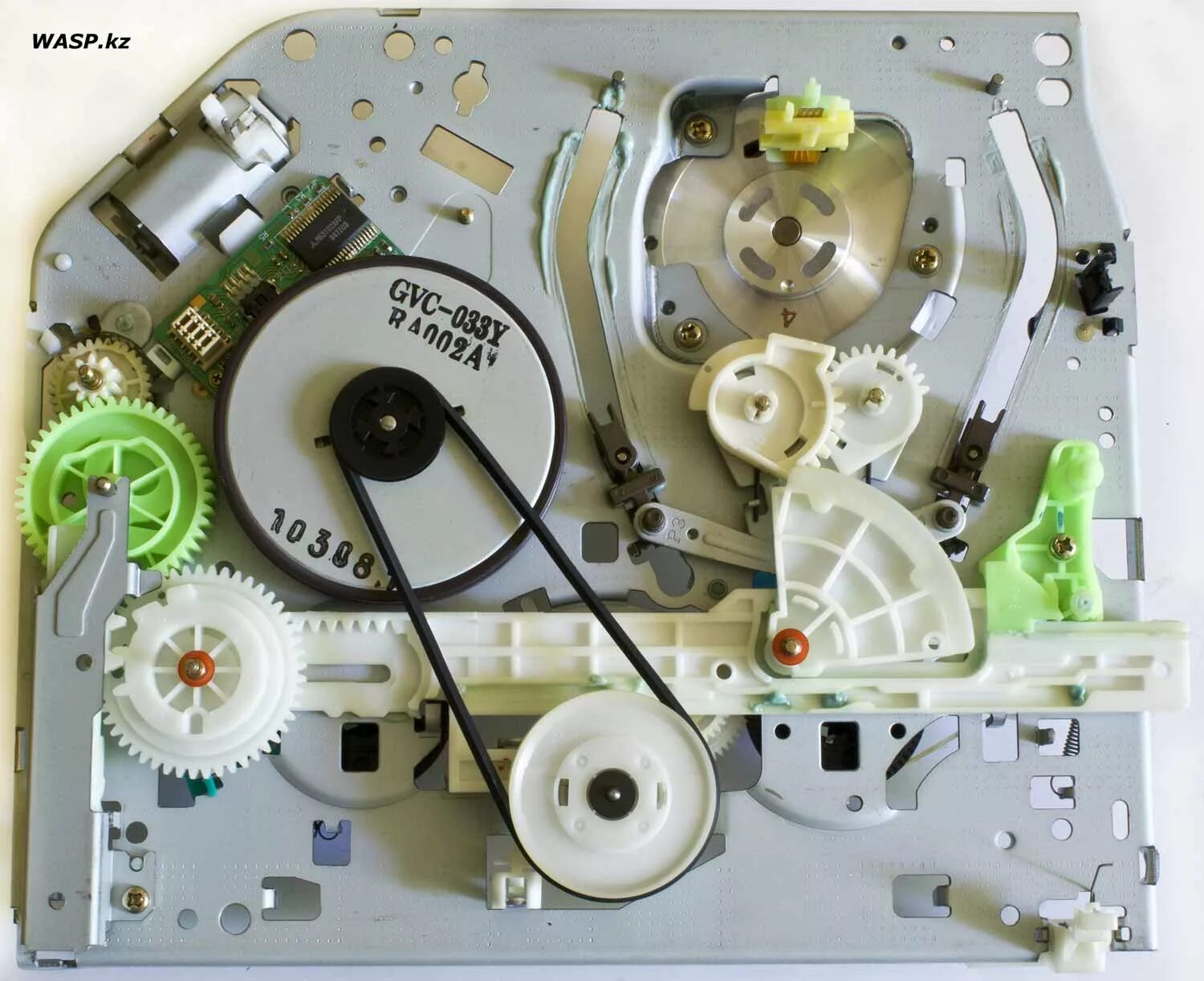 Ремонт видеоплеера. Лпм видеомагнитофона panasonic. Лентопротяжный механизм видеомагнитофона samsung svr-17a. Slv-se 300 лентопротяжный механизм. Лпм видеомагнитофона aiwa.